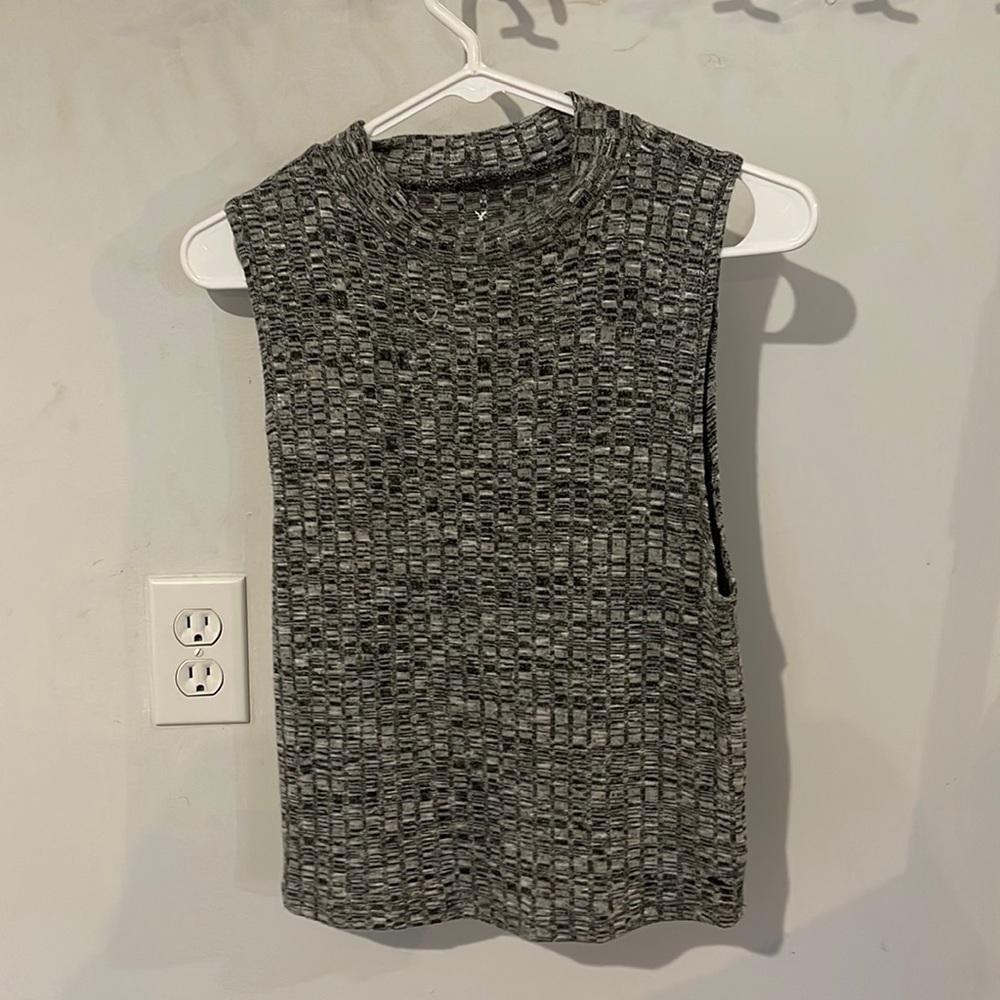 American eagle crop top